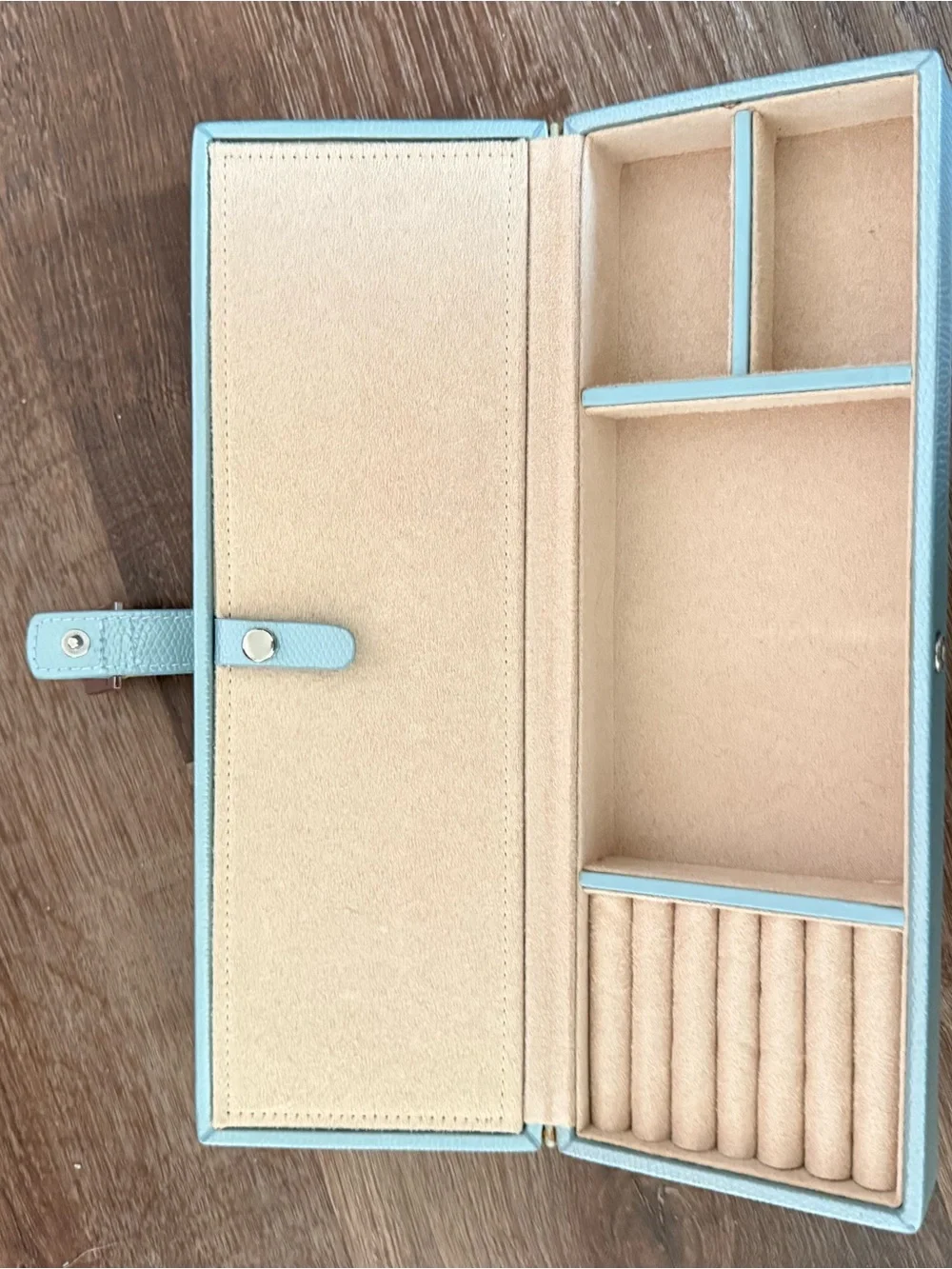 WOLF Jewelry Organizer Travel Case in Light Blue and Beige